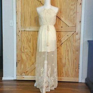 Flying Tomato Lace dress